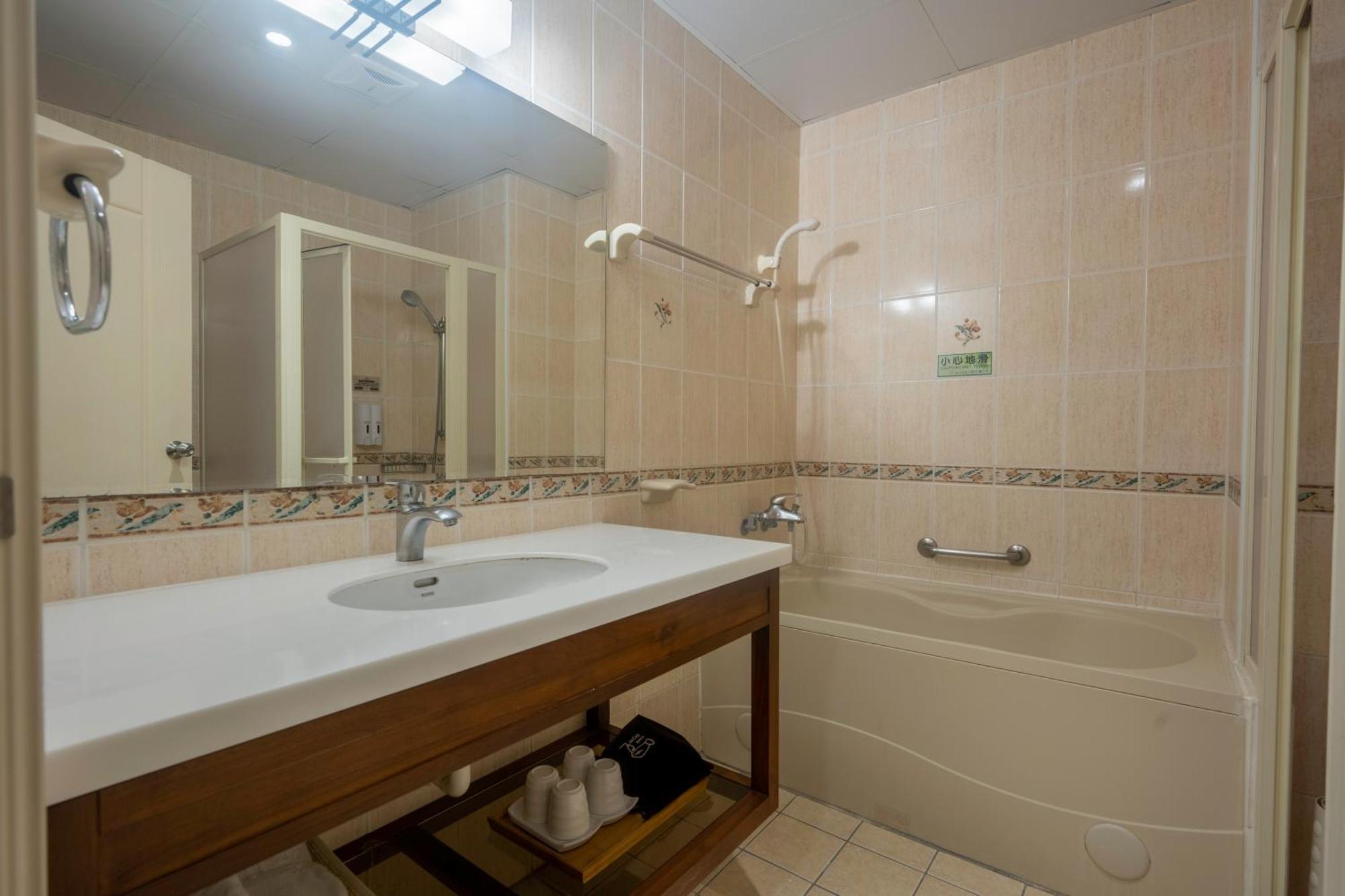 Ginkgo Hotel Lugu Dış mekan fotoğraf