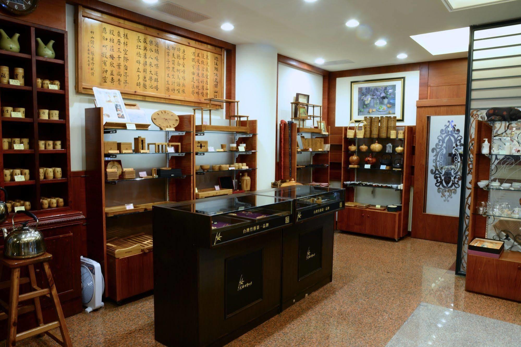 Ginkgo Hotel Lugu Dış mekan fotoğraf